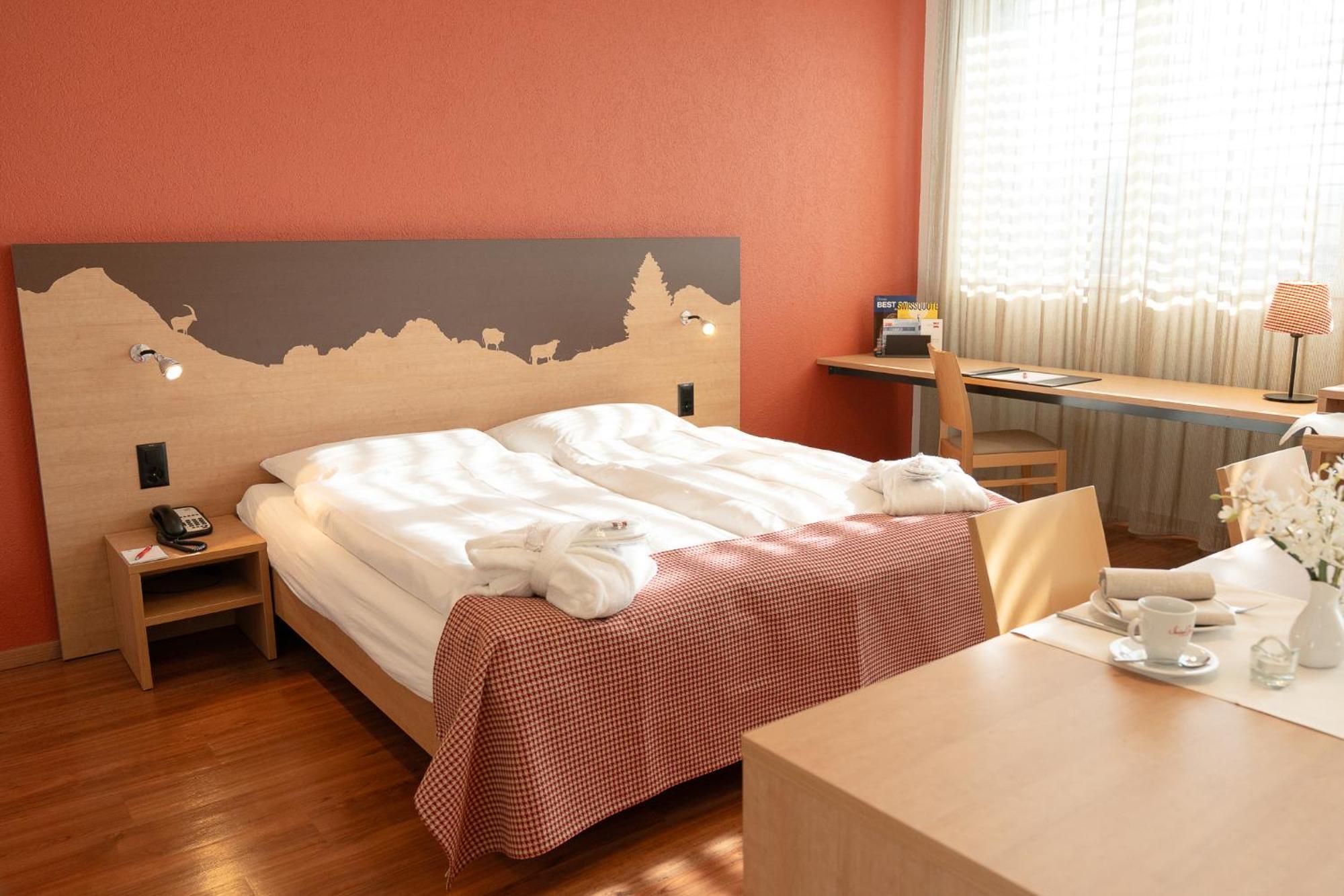 Swissever Hotel Zug Steinhausen Екстериор снимка